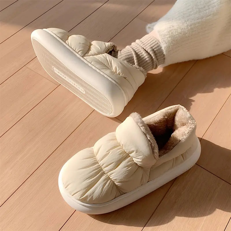 Women's Winter Puffer Slippers - Plush-Lined Non-Slip House Shoes | Lightweight & Warm Design