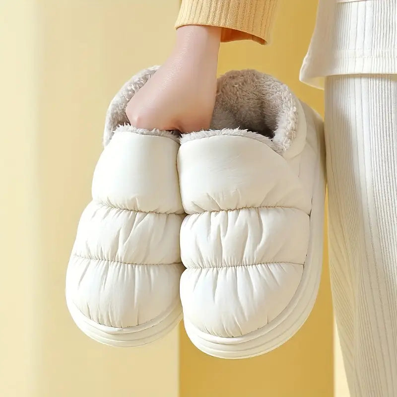 Women's Winter Puffer Slippers - Plush-Lined Non-Slip House Shoes | Lightweight & Warm Design